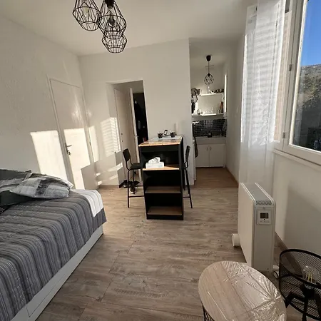 Studio Rennes Les Bains Au Pied Des Thermes Exterior photo